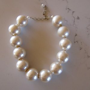 Large Faux Pearl Adjustable Choker Necklace. Chic.